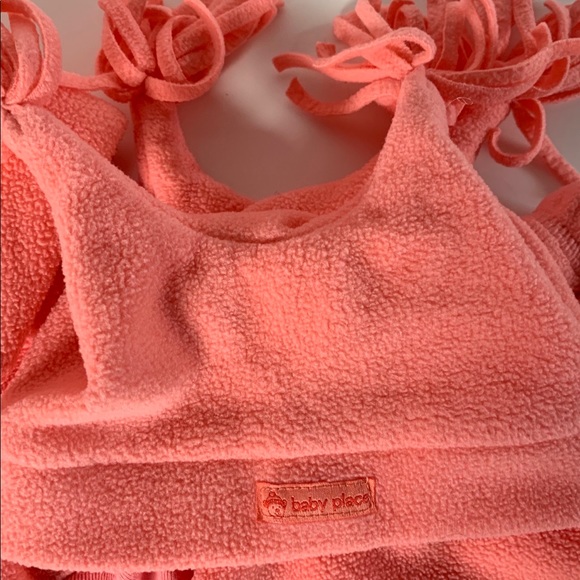 Children’s Place Bear Sweats & Hat Set - Picture 4 of 8